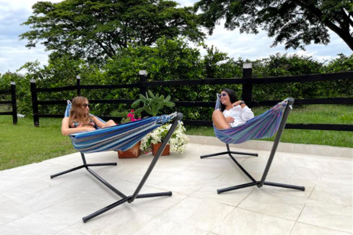 Hamaca Portátil Soporte Negro Desarmable + Más Estuche
